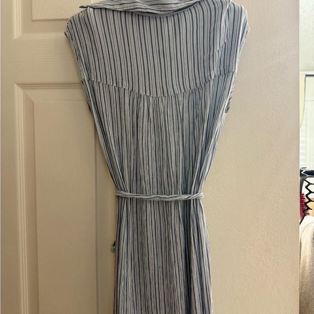 Billabong Light Blue and White Striped Maxi Dress - Picture 6 of 6